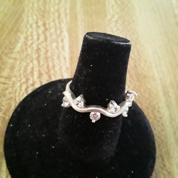 Sterling Silver Ring Wave of CZ's - Picture 6 of 8